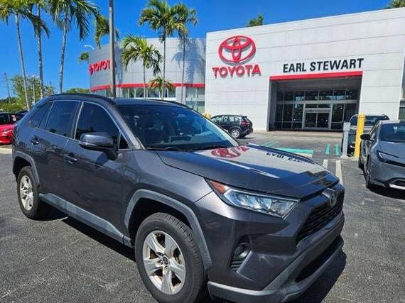 TOYOTA RAV4 2021 2T3W1RFV5MW158172 image