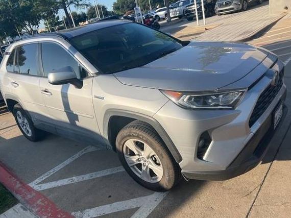 TOYOTA RAV4 2021 JTMRWRFV9MD124585 image