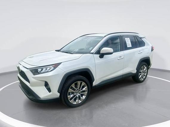 TOYOTA RAV4 2021 2T3C1RFV0MW157367 image