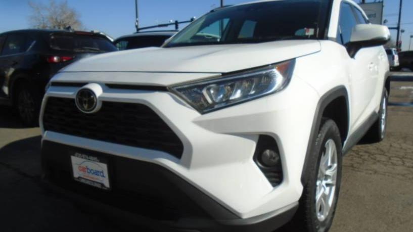 TOYOTA RAV4 2021 2T3P1RFV3MC156765 image