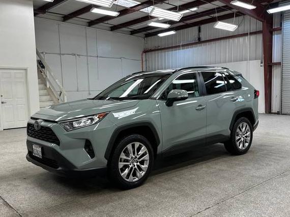 TOYOTA RAV4 2021 2T3A1RFV8MW162453 image