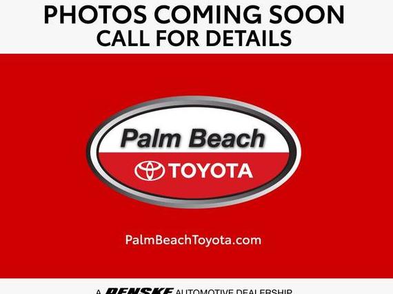TOYOTA RAV4 2021 2T3H1RFV2MC093033 image