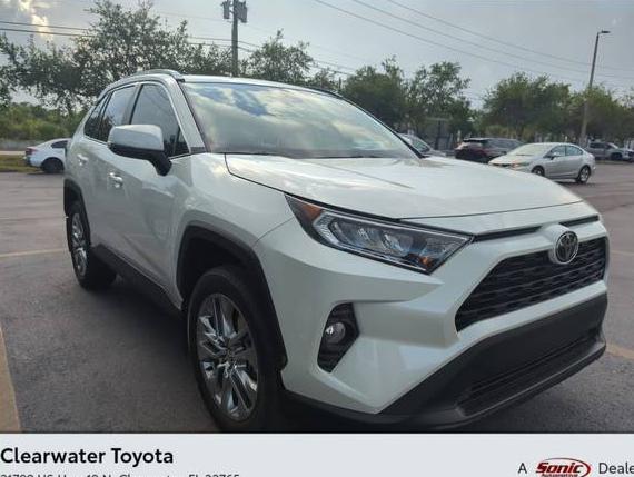 TOYOTA RAV4 2021 2T3C1RFV3MW113752 image
