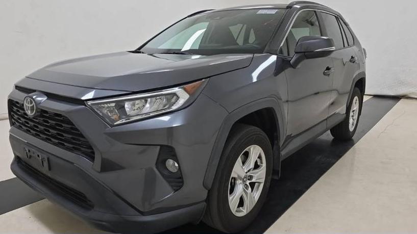 TOYOTA RAV4 2021 2T3W1RFV8MC142968 image