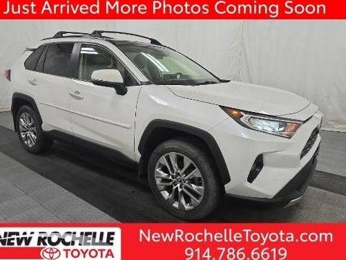 TOYOTA RAV4 2021 JTMN1RFV5MD083871 image