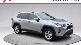 TOYOTA RAV4 2021 2T3W1RFV1MC137496 image