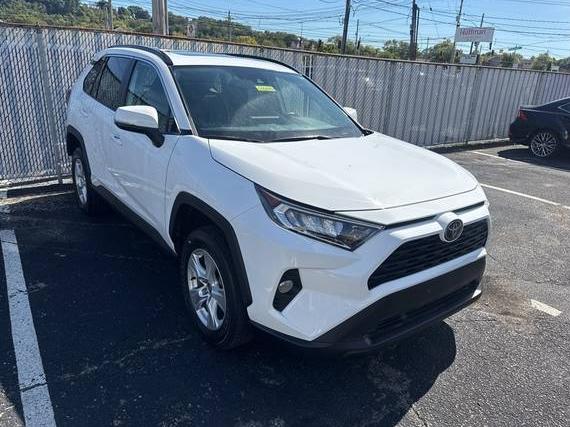 TOYOTA RAV4 2021 2T3W1RFV3MC102720 image TOYOTA RAV4 2021 2T3W1RFV3MC102720 image