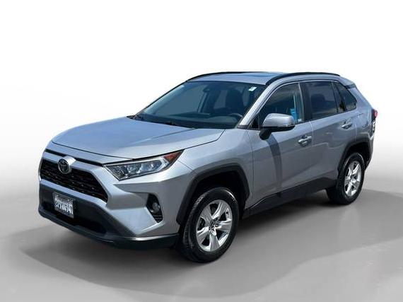 TOYOTA RAV4 2021 2T3W1RFV5MC142572 image