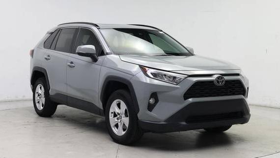 TOYOTA RAV4 2021 2T3W1RFV2MW179061 image