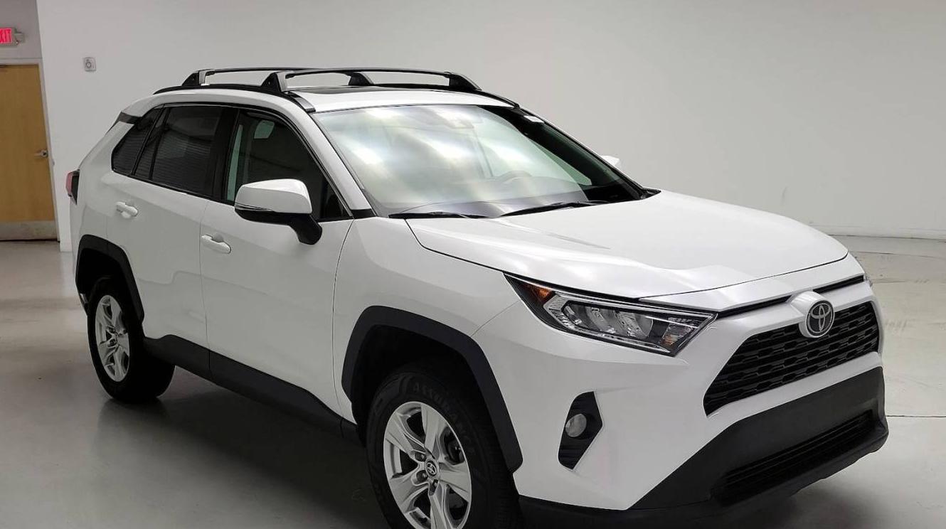 TOYOTA RAV4 2021 2T3W1RFV7MC120587 image