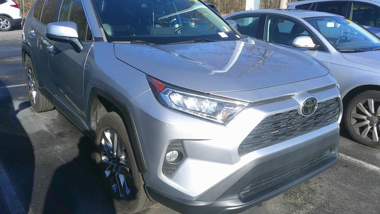 TOYOTA RAV4 2021 2T3C1RFV9MC112512 image