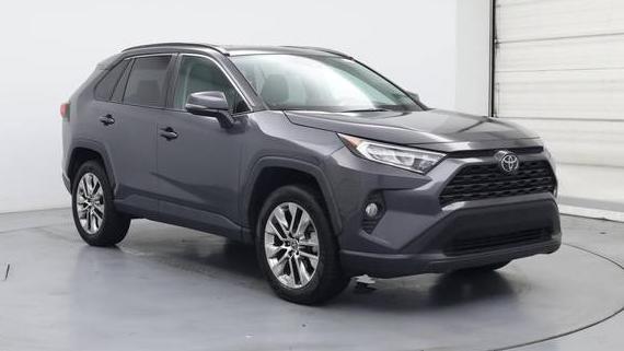 TOYOTA RAV4 2021 2T3C1RFV3MW169481 image
