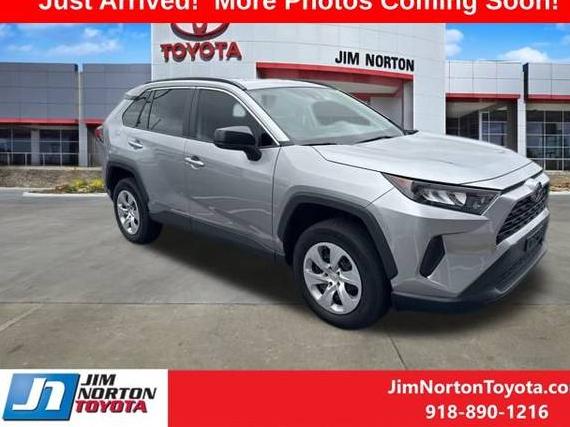 TOYOTA RAV4 2021 2T3H1RFV8MC104570 image