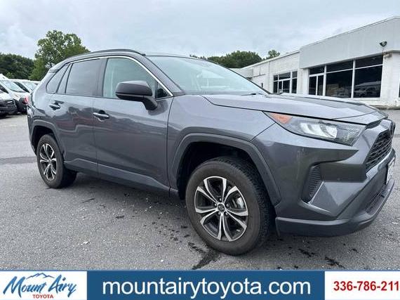 TOYOTA RAV4 2021 2T3H1RFV8MC110479 image