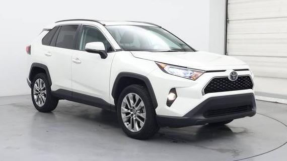 TOYOTA RAV4 2021 2T3C1RFV0MW151679 image