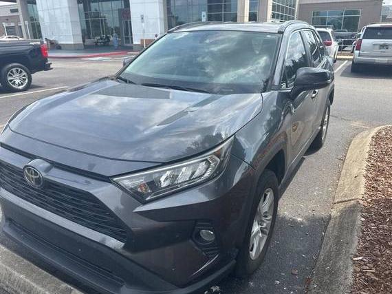 TOYOTA RAV4 2021 2T3W1RFV5MC154169 image