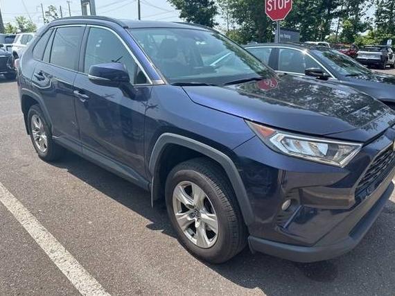 TOYOTA RAV4 2021 2T3P1RFV9MW221472 image