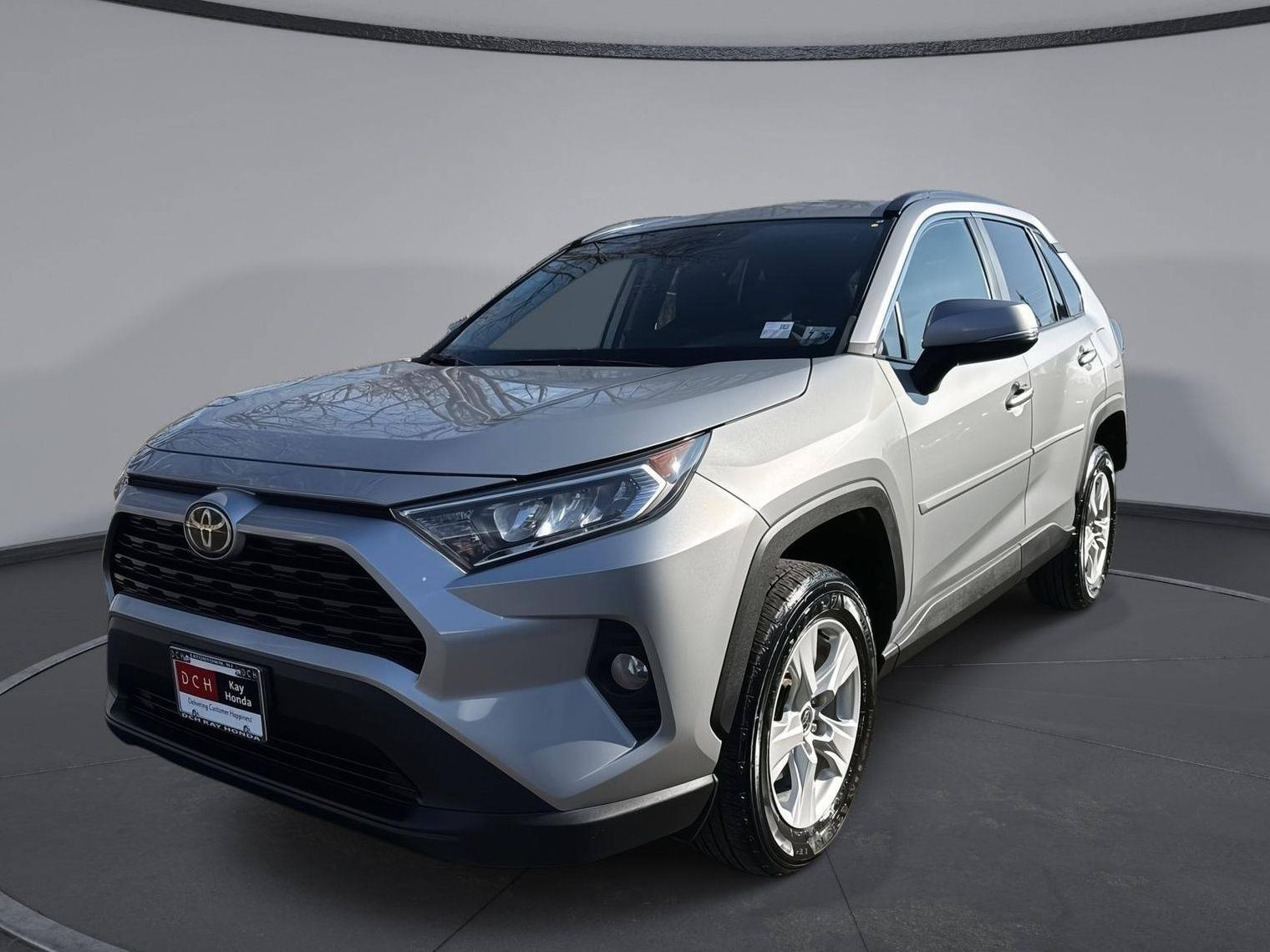 TOYOTA RAV4 2021 2T3P1RFV8MW220779 image