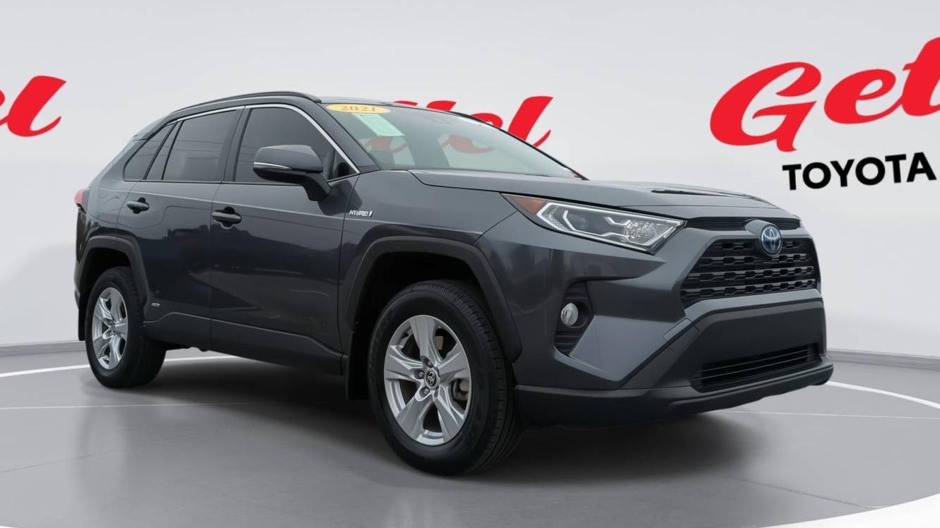 TOYOTA RAV4 2021 JTMRWRFV5MD136474 image