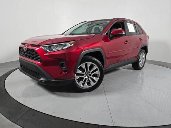 TOYOTA RAV4 2021 2T3C1RFV6MW173508 image