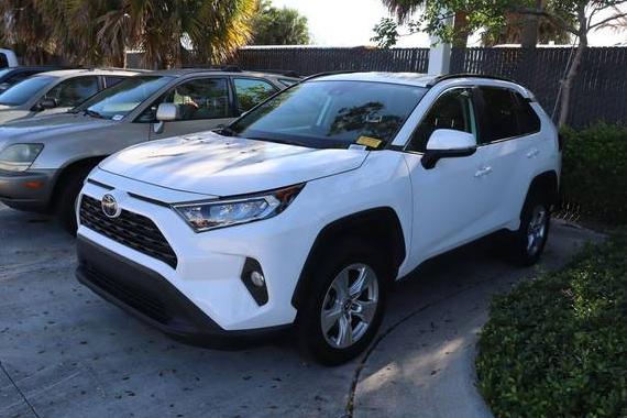 TOYOTA RAV4 2021 2T3W1RFV9MC089410 image