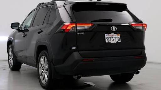 TOYOTA RAV4 2021 2T3C1RFV0MC103049 image