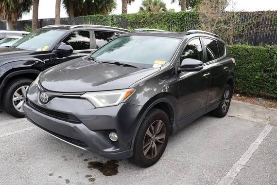 TOYOTA RAV4 2017 JTMWFREV8HJ137811 image