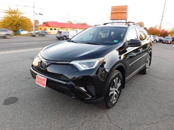 TOYOTA RAV4 2017 2T3BFREV1HW672883 image