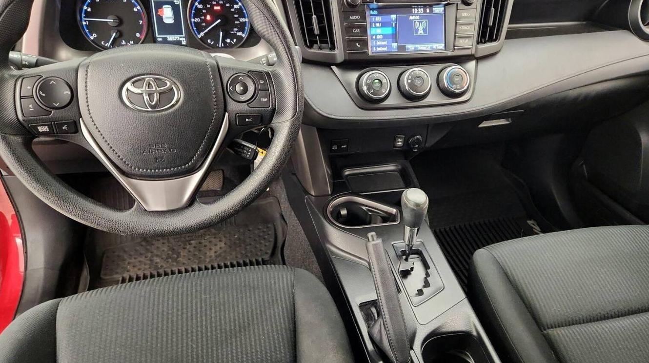 TOYOTA RAV4 2017 JTMBFREV5HJ132337 image