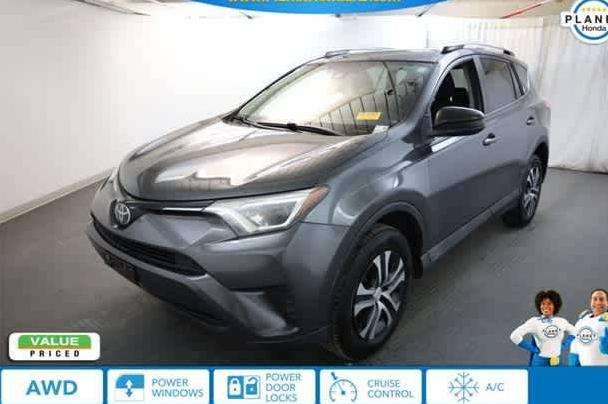 TOYOTA RAV4 2017 2T3BFREV3HW590055 image