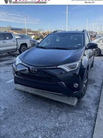 TOYOTA RAV4 2017 2T3WFREV5HW364472 image