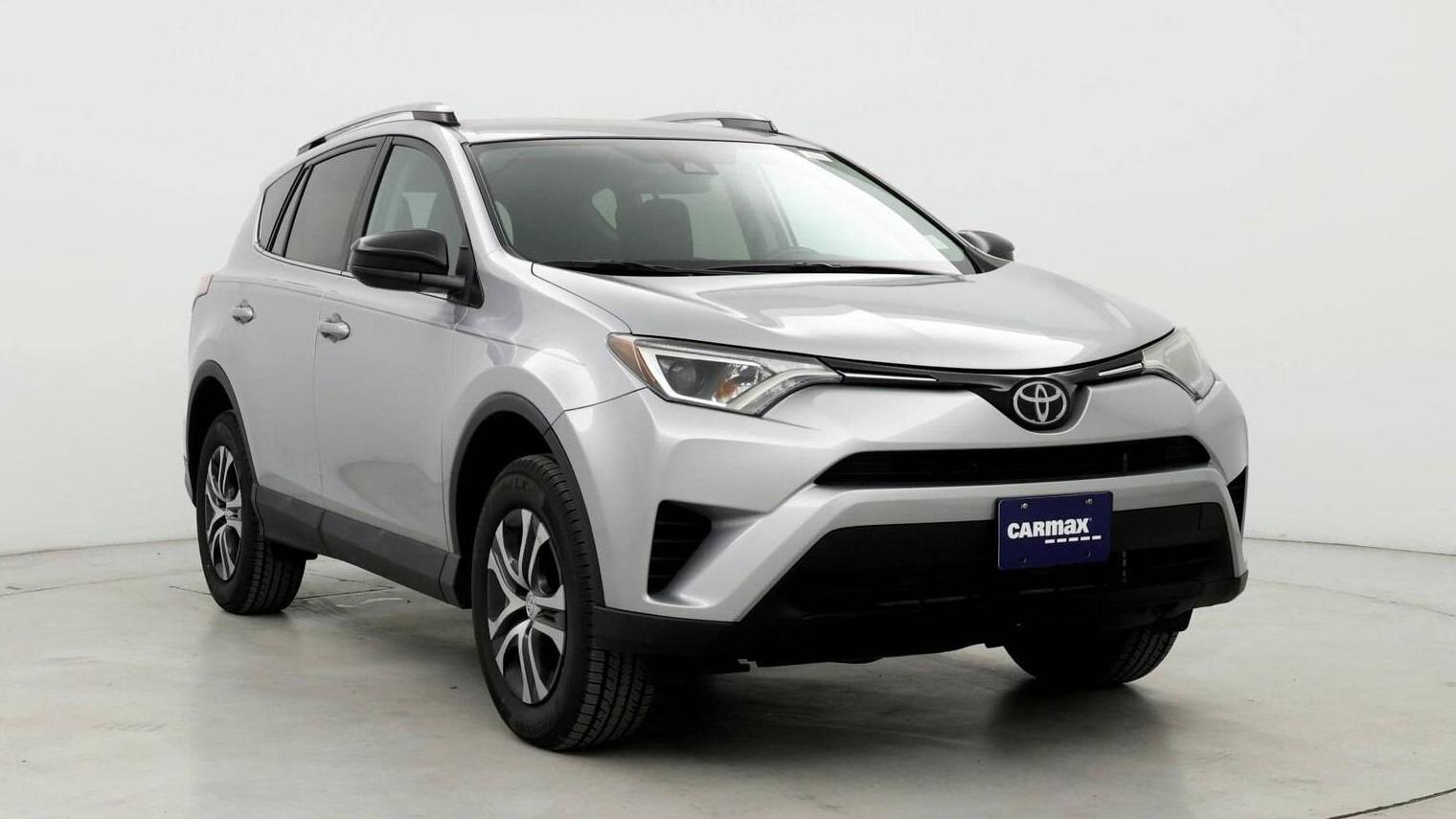 TOYOTA RAV4 2017 2T3ZFREV2HW346833 image