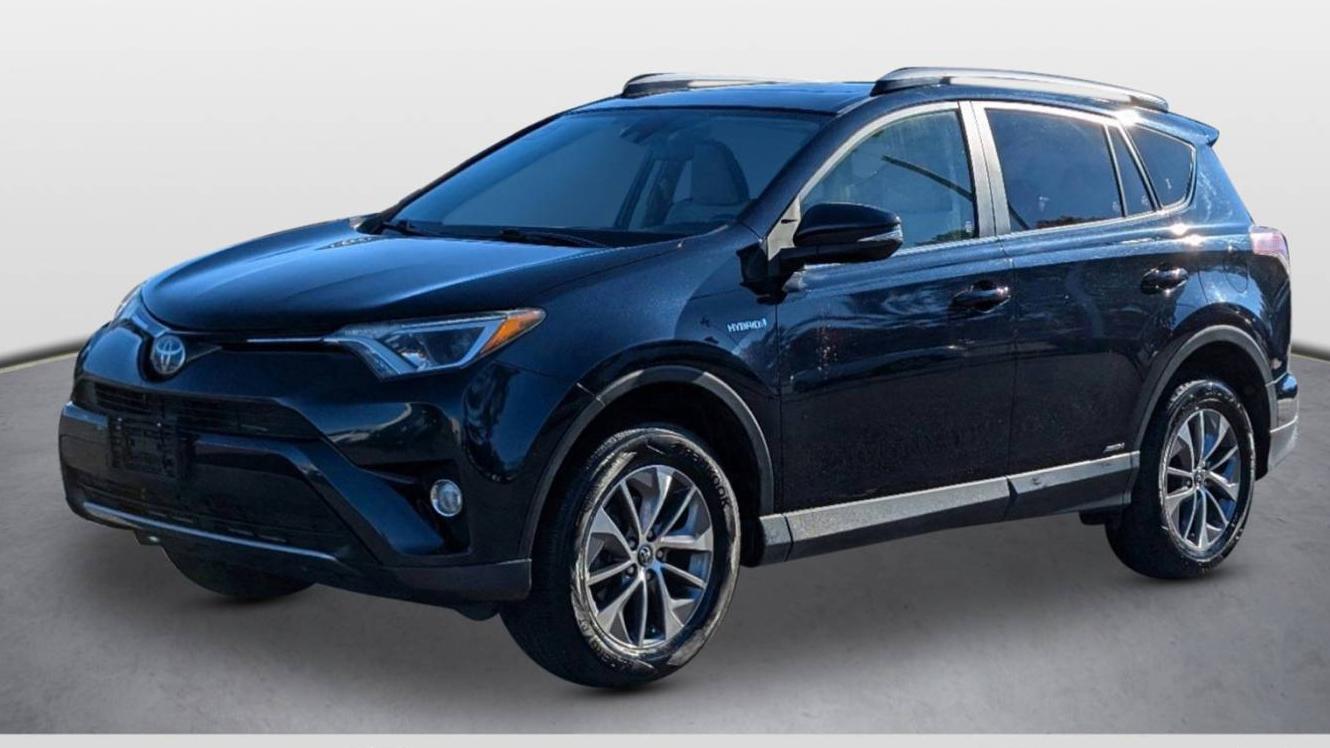 TOYOTA RAV4 2017 JTMRJREV8HD137625 image