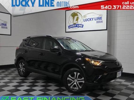 TOYOTA RAV4 2017 2T3BFREV3HW638945 image