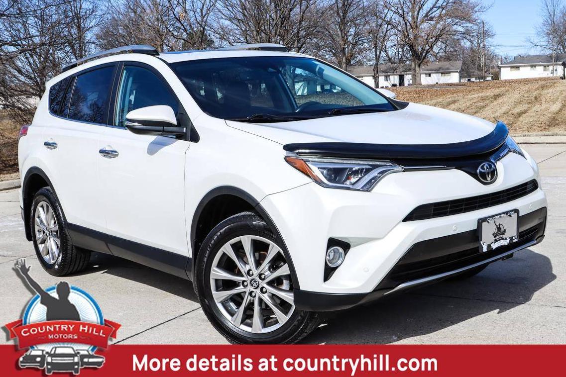 TOYOTA RAV4 2017 2T3DFREV8HW569310 image