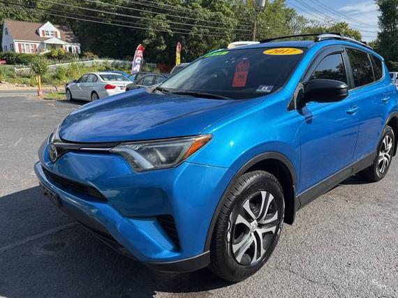 TOYOTA RAV4 2017 JTMBFREV8HJ707837 image