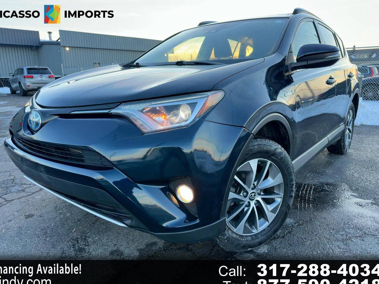 TOYOTA RAV4 2017 JTMRJREV9HD067715 image