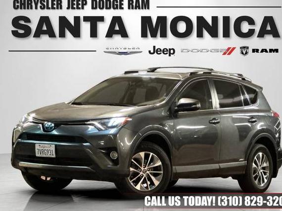TOYOTA RAV4 2017 JTMRJREV6HD063671 image
