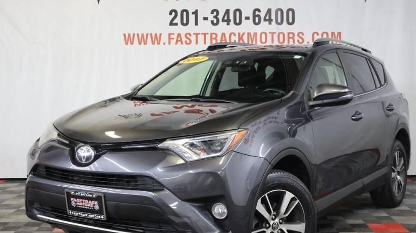 TOYOTA RAV4 2017 JTMWFREV4HJ134713 image