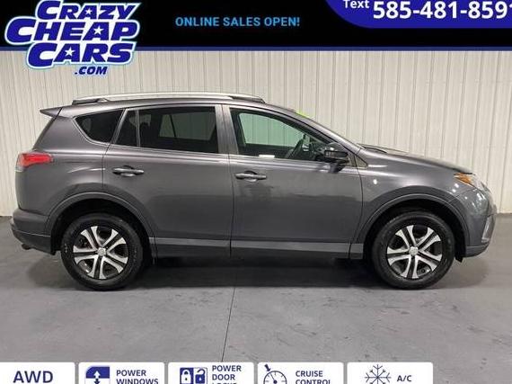 TOYOTA RAV4 2017 2T3BFREV7HW680616 image