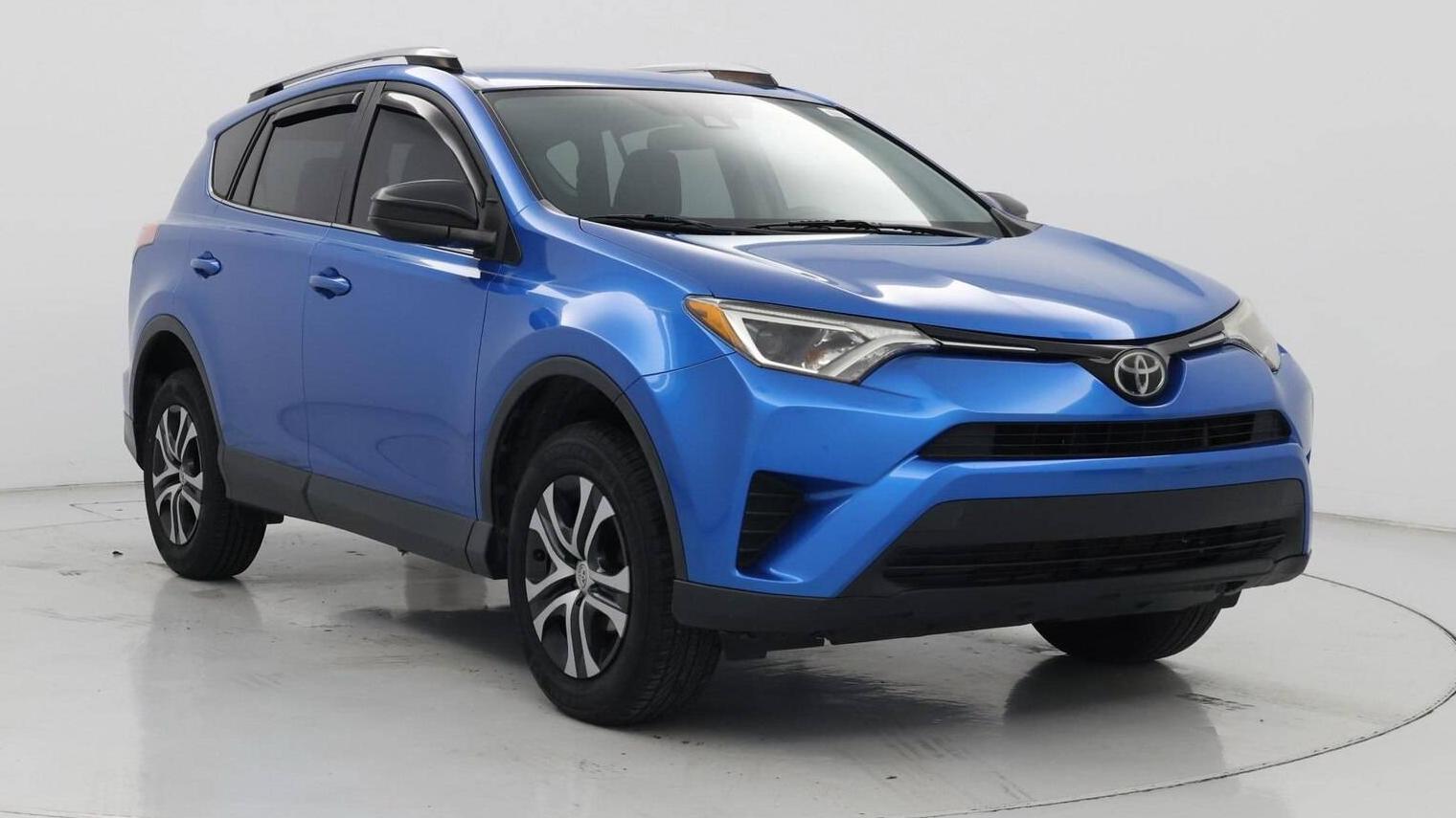 TOYOTA RAV4 2017 JTMZFREV2HJ704155 image