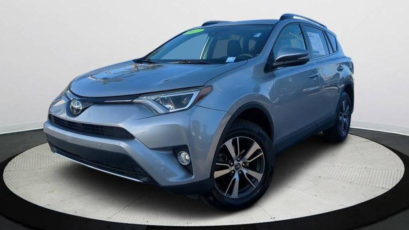 TOYOTA RAV4 2017 2T3WFREV8HW400848 image