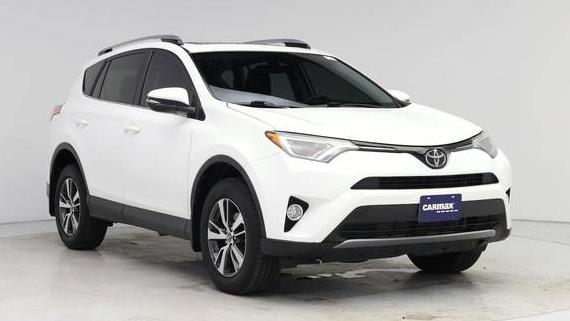 TOYOTA RAV4 2017 JTMRFREV7HJ120592 image TOYOTA RAV4 2017 JTMRFREV7HJ120592 image