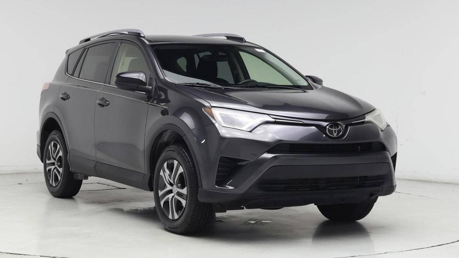 TOYOTA RAV4 2017 JTMZFREV3HJ110626 image