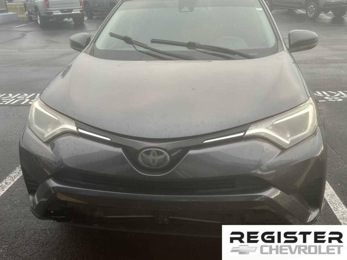 TOYOTA RAV4 2017 JTMZFREV8HJ128359 image