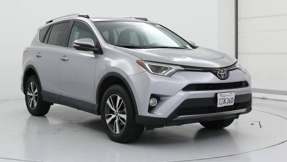 TOYOTA RAV4 2017 2T3RFREV6HW683666 image
