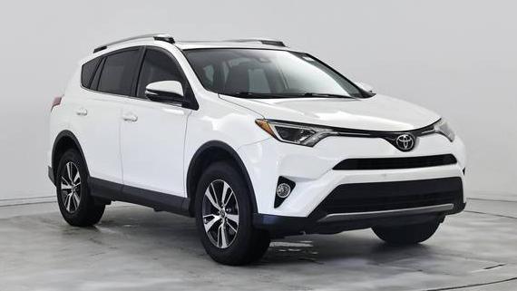 TOYOTA RAV4 2017 JTMWFREV1HJ114578 image