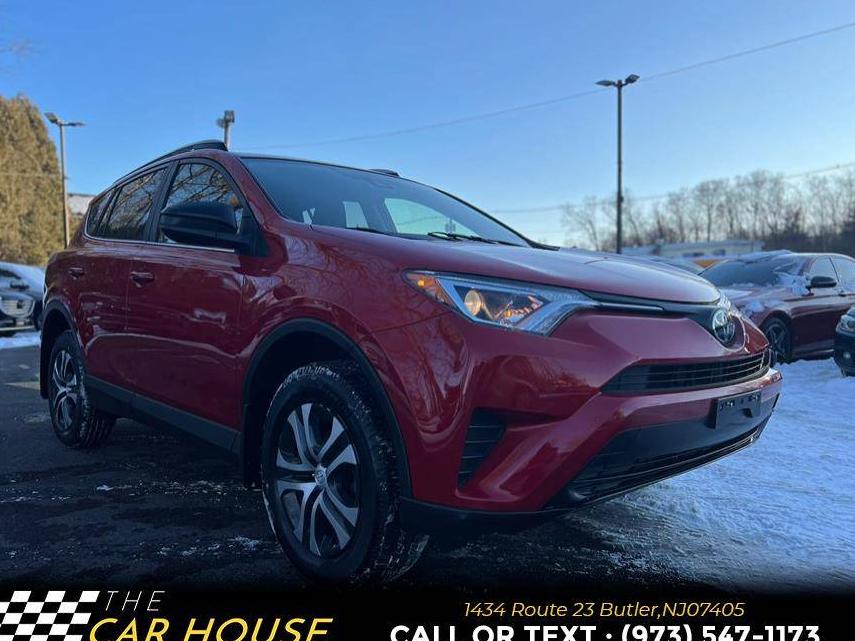 TOYOTA RAV4 2017 JTMBFREV5HJ129289 image