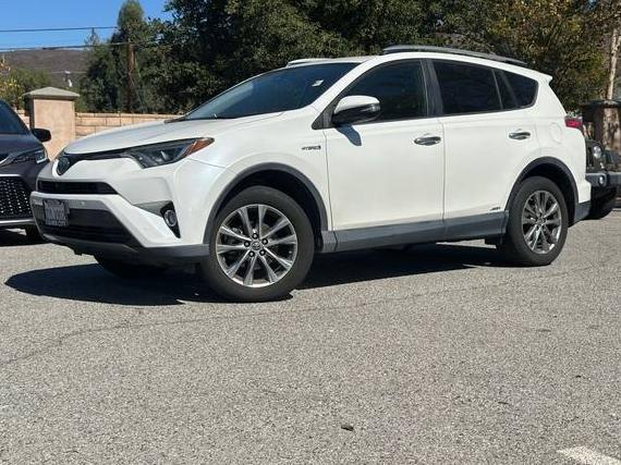 TOYOTA RAV4 2017 JTMDJREV4HD123389 image