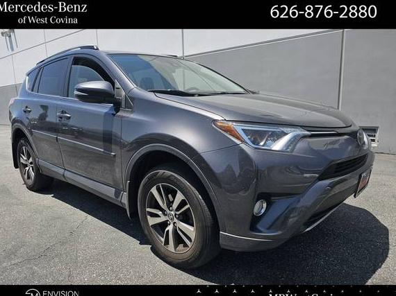 TOYOTA RAV4 2017 JTMRFREVXHJ170614 image